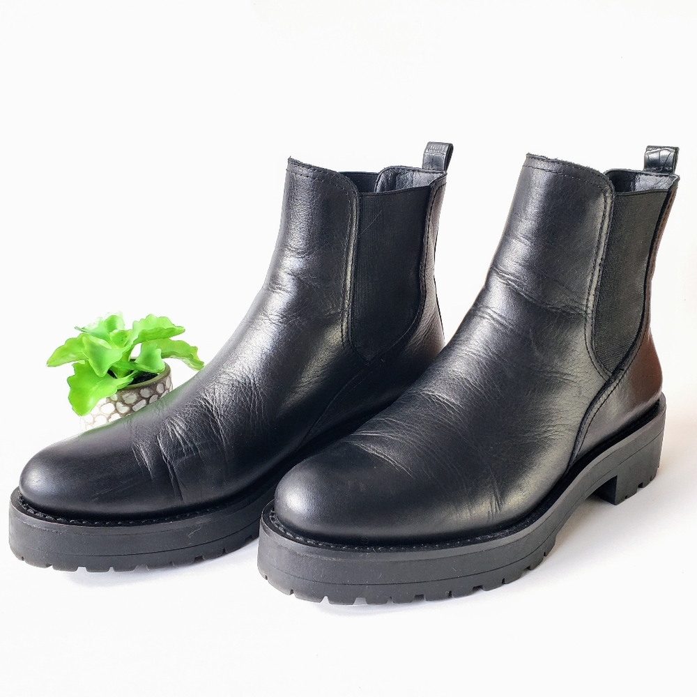 Sam Edelman Justina Lug Sole Black Leather Chunky Creeper Chelsea Boots Size 8